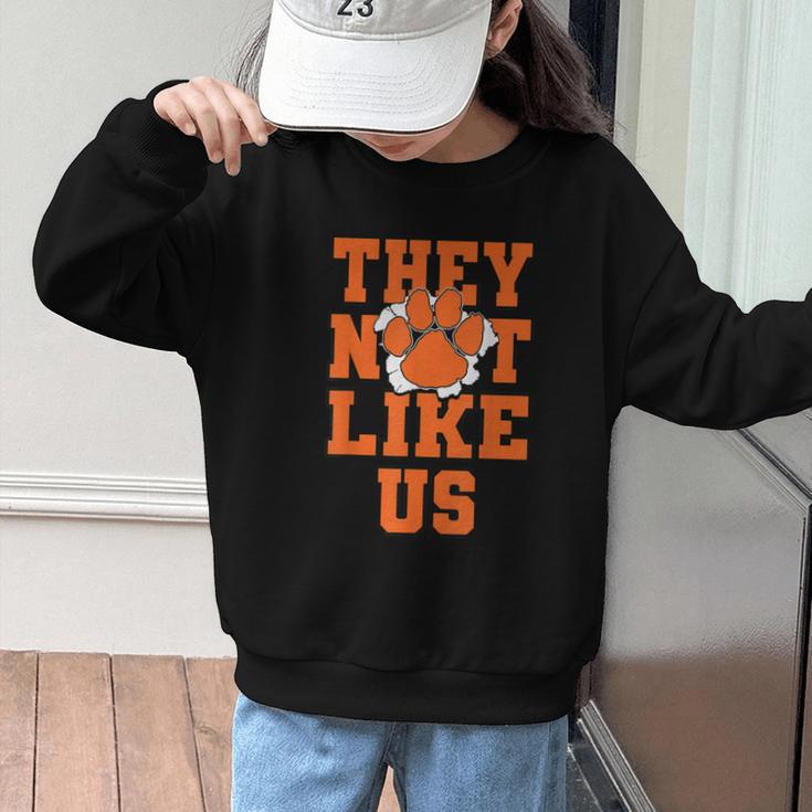 Not Like Tigers Back To School Spirit O Graphic Kid Sweatshirt Not Like Tigers Back To School Spirit O Graphic Kid Sweatshirt