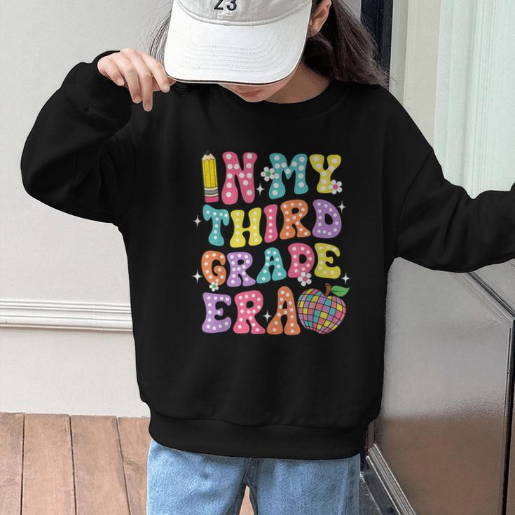 Retro Groovy In My Third Grade Era First Day Back To School Graphic Kid Sweatshirt