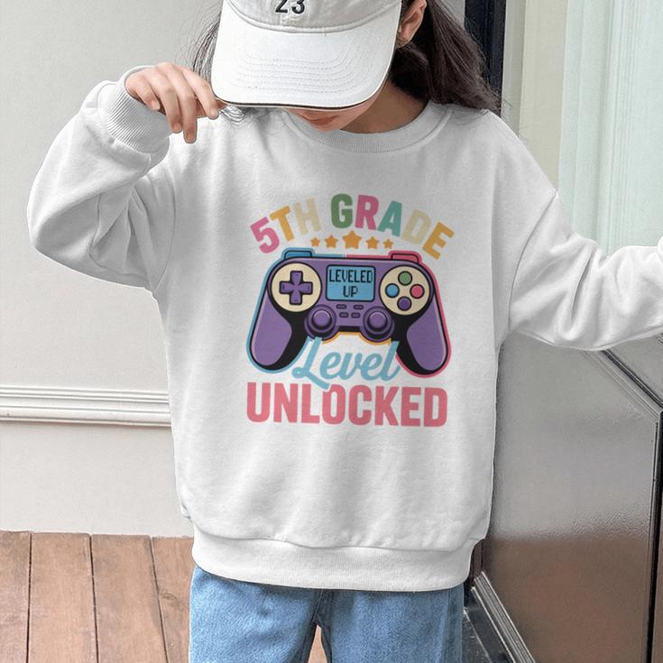 5th Grade Level Unlocked Shirt – Gamer Back To School Performance Graphic Kid Sweatshirt 5th Grade Level Unlocked Shirt – Gamer Back To School Performance Graphic Kid Sweatshirt