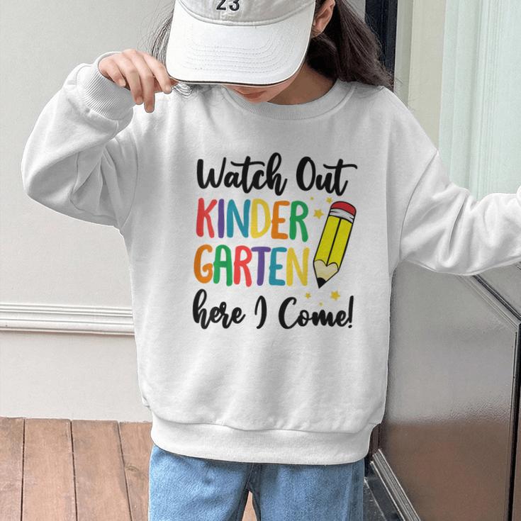 Back To School Kids Watch Out Kindergarten Here I Come Graphic Kid Sweatshirt Back To School Kids Watch Out Kindergarten Here I Come Graphic Kid Sweatshirt