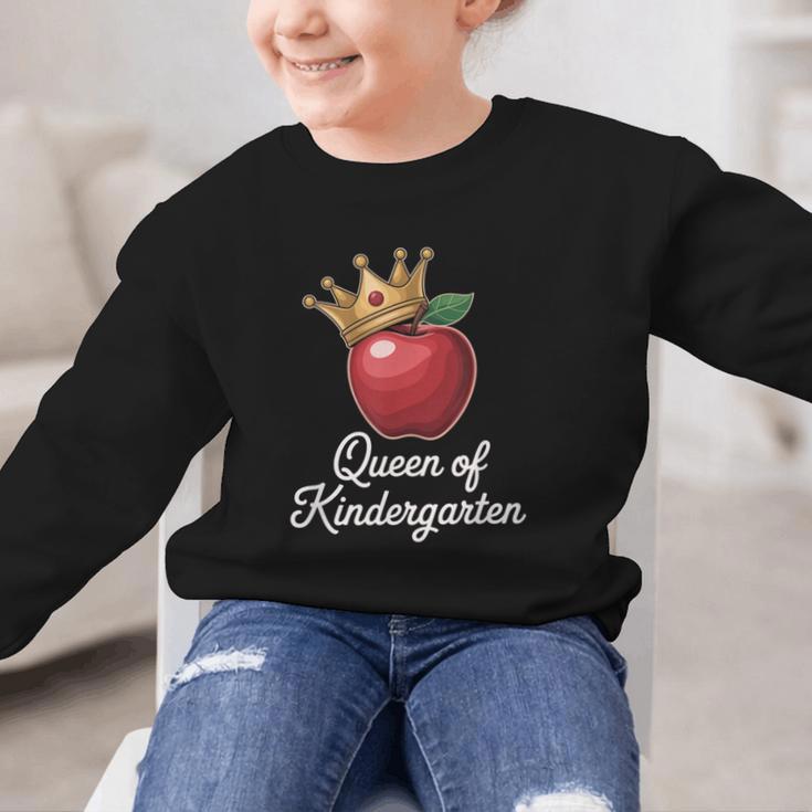 Queen Of Kindergarten Graduation Back To School Girl Graphic Kid Sweatshirt Queen Of Kindergarten Graduation Back To School Girl Graphic Kid Sweatshirt