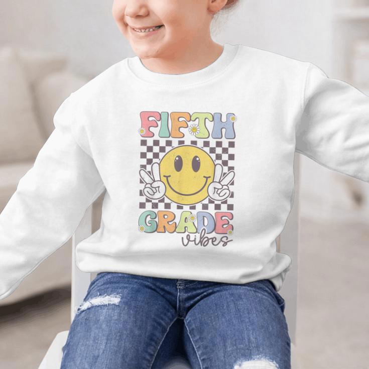 Fifth Grade Vibes Smile Face 5th Grade Team Back To School Graphic Kid Sweatshirt