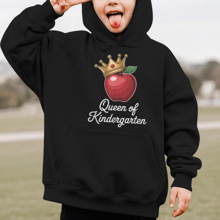 Queen Of Kindergarten Graduation Back To School Girl Graphic Kid Hoodie Queen Of Kindergarten Graduation Back To School Girl Graphic Kid Hoodie