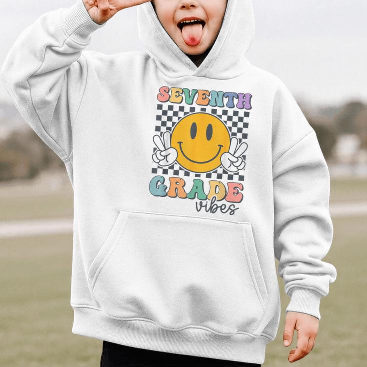 Seventh Grade Vibes Cute Smile Back To School 7th Grade Team Graphic Kid Hoodie