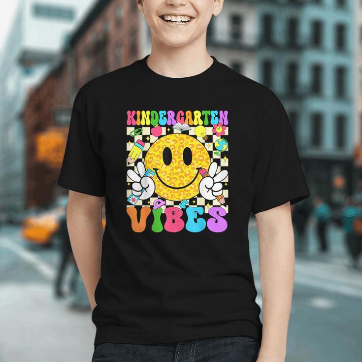 Groovy Smiley Kindergarten Vibes Back to School Youth T-shirt Groovy Smiley Kindergarten Vibes Back to School Youth T-shirt