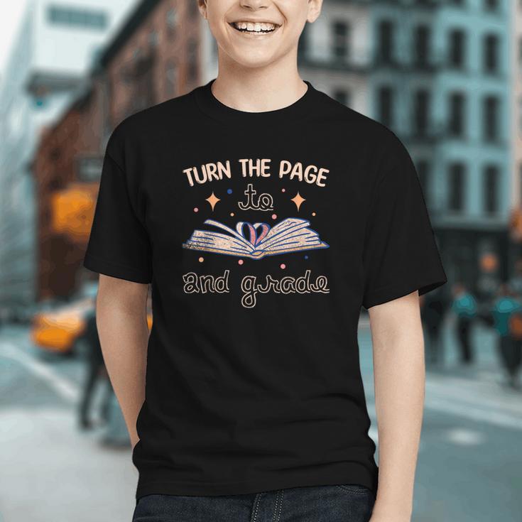 Reading into 2nd Grade Back to School Youth T-shirt Reading into 2nd Grade Back to School Youth T-shirt