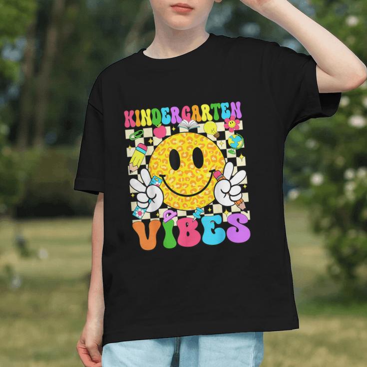 Groovy Smiley Kindergarten Vibes Back to School Youth T-shirt Groovy Smiley Kindergarten Vibes Back to School Youth T-shirt