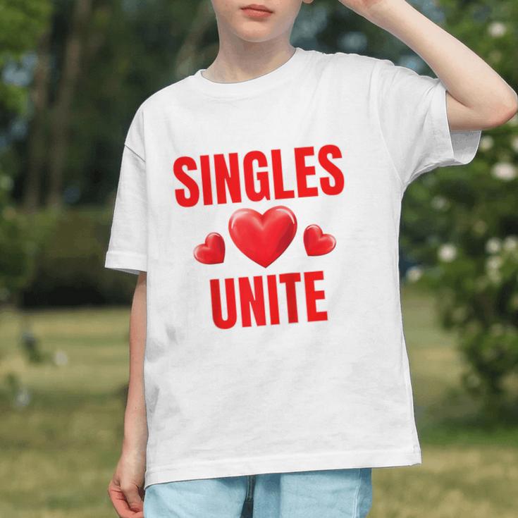 Singles Unite Valentines Day Humor For Singles Raglan Baseball Tee Graphic Youth