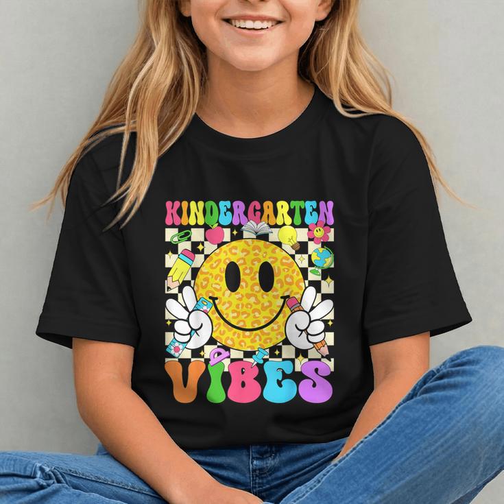 Groovy Smiley Kindergarten Vibes Back to School Youth T-shirt Groovy Smiley Kindergarten Vibes Back to School Youth T-shirt