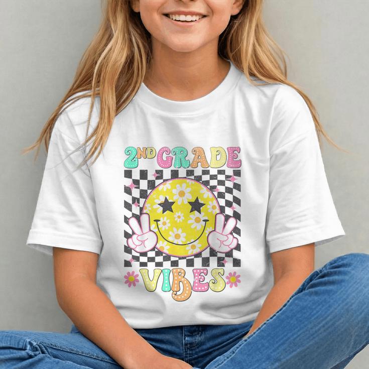 Groovy 2nd Grade Vibes Smiley Face Back to School Youth T-shirt Groovy 2nd Grade Vibes Smiley Face Back to School Youth T-shirt