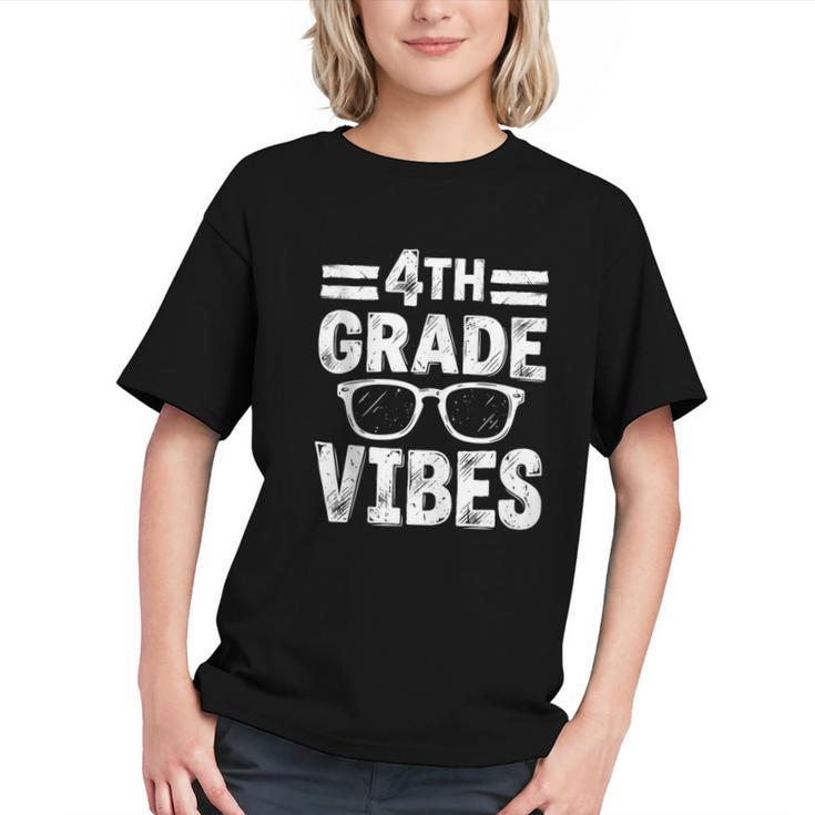 Groovy 4th Grade Vibes Back to School Youth T-Shirt