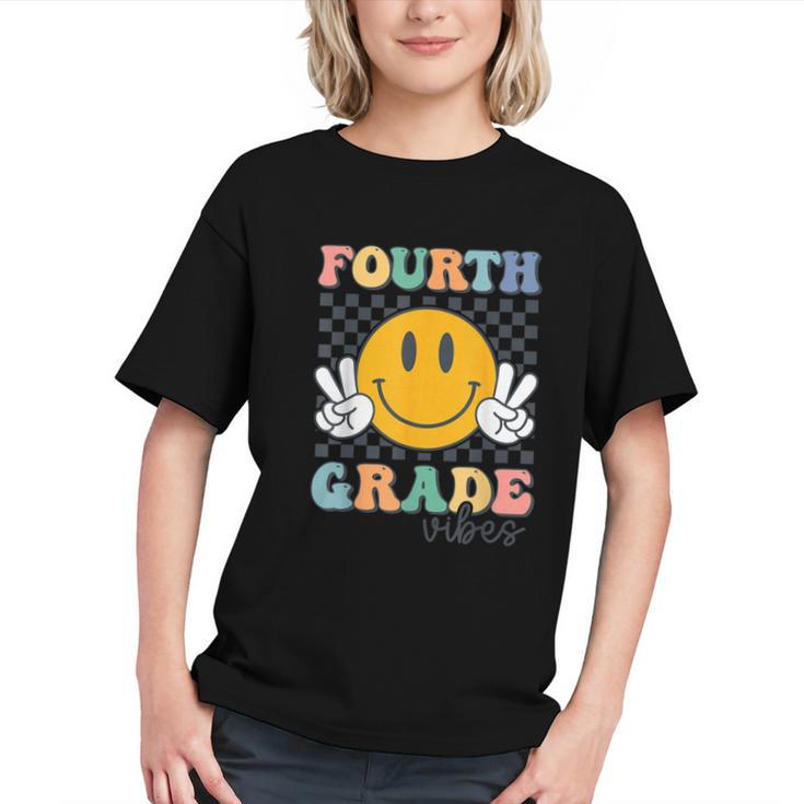 Groovy 4th Grade Vibes! Retro Smile Back to School Youth T-shirt