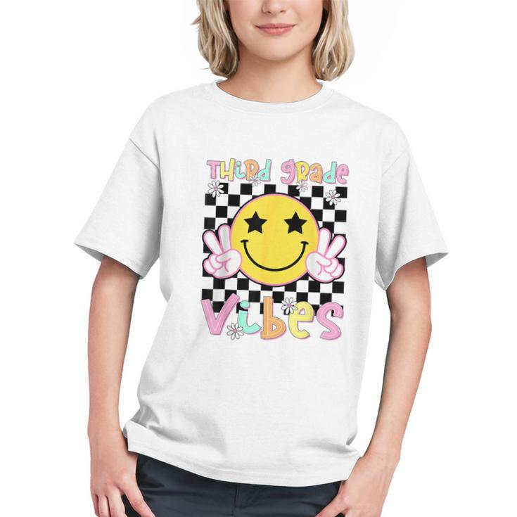 Groovy 3rd Grade Smile Face Back to School Youth T-shirt