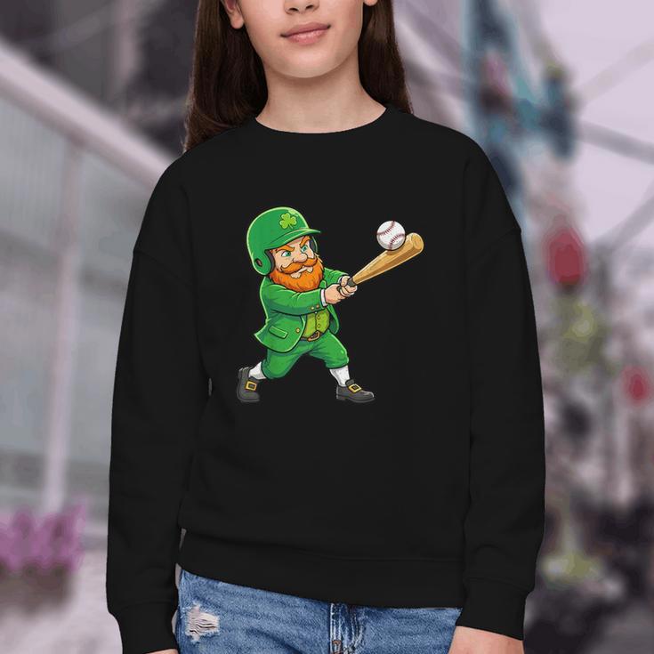 Leprechaun Playing Baseball St Patricks Day Men Boys Kids Youth Crewneck Sweatshirt