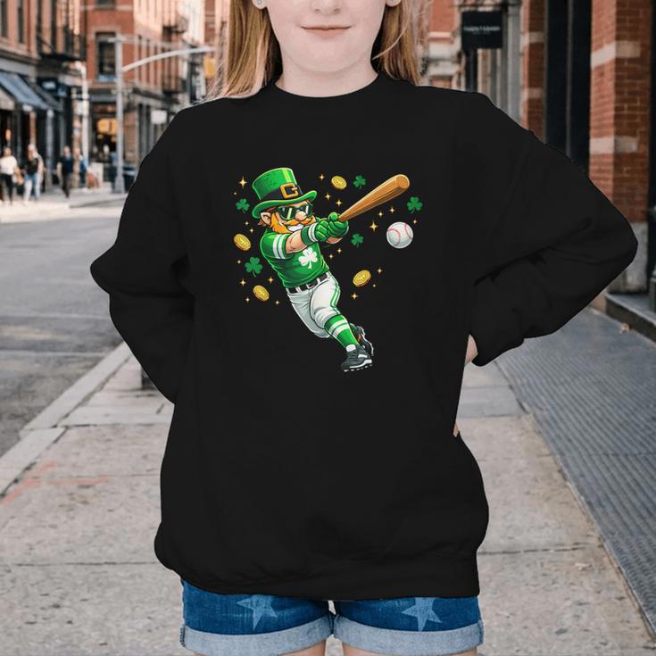 Leprechaun Play Baseball St Patrick's Day Men Kid Boys Youth Crewneck Sweatshirt Leprechaun Play Baseball St Patrick's Day Men Kid Boys Youth Crewneck Sweatshirt