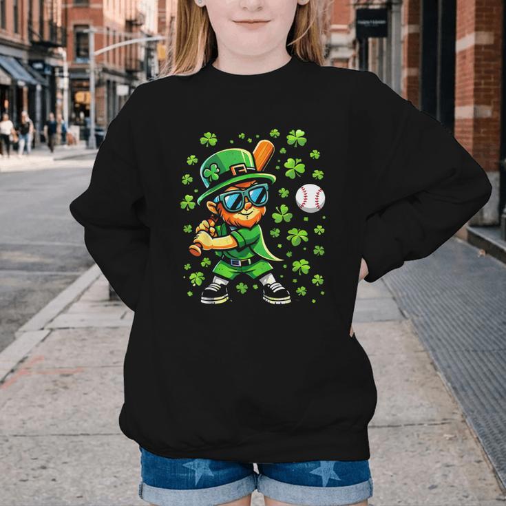 Leprechaun Playing Baseball Happy St Patricks Day Men Boys Youth Crewneck Sweatshirt Leprechaun Playing Baseball Happy St Patricks Day Men Boys Youth Crewneck Sweatshirt