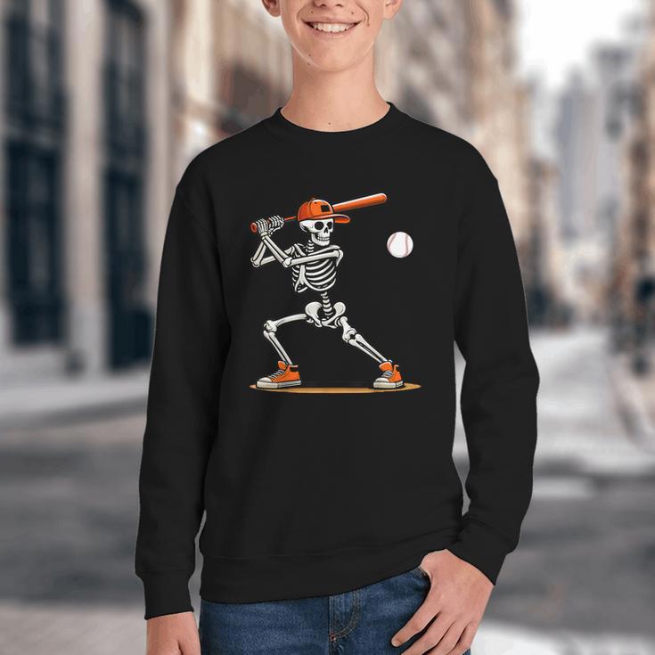 Baseball Skeleton Spooky Boys Halloween Baseball Player Youth Crewneck Sweatshirt