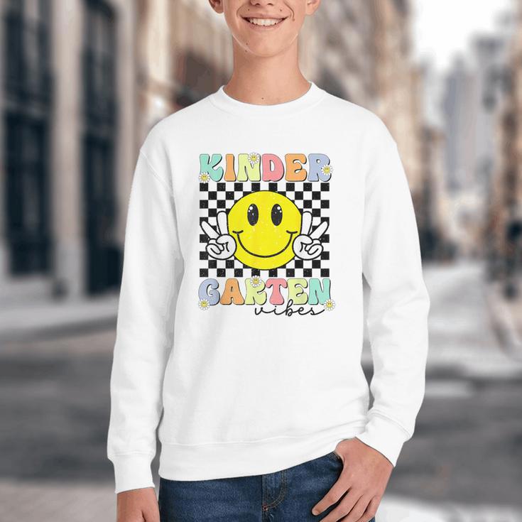 Girls Kindergarten Vibes Smile Face Back To School Kinder Youth Crewneck Sweatshirt