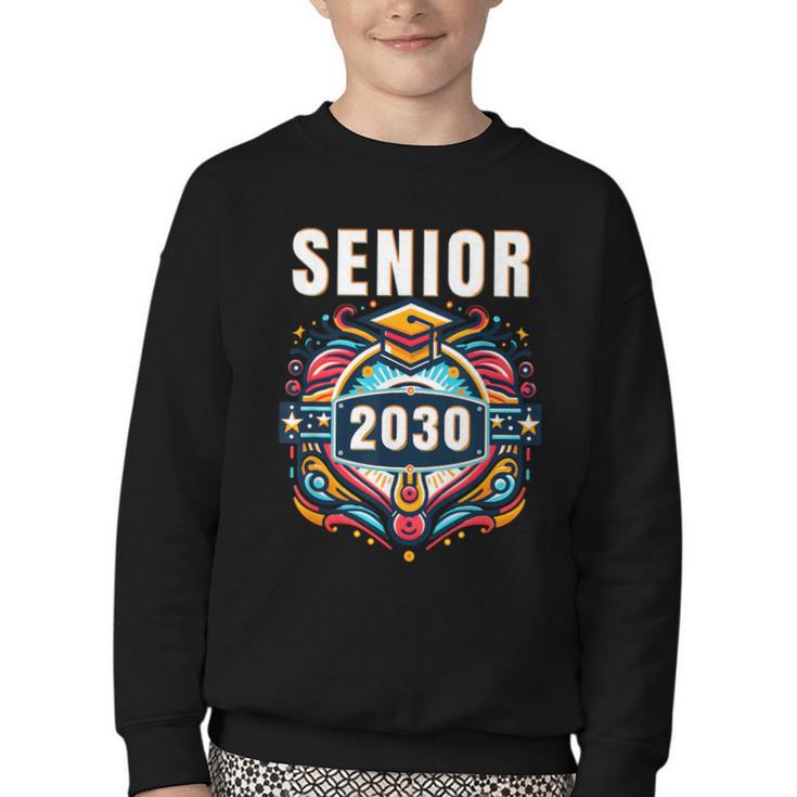 Senior 30 Class Of 2030 Back To School Graduation 2030 Youth Crewneck Sweatshirt