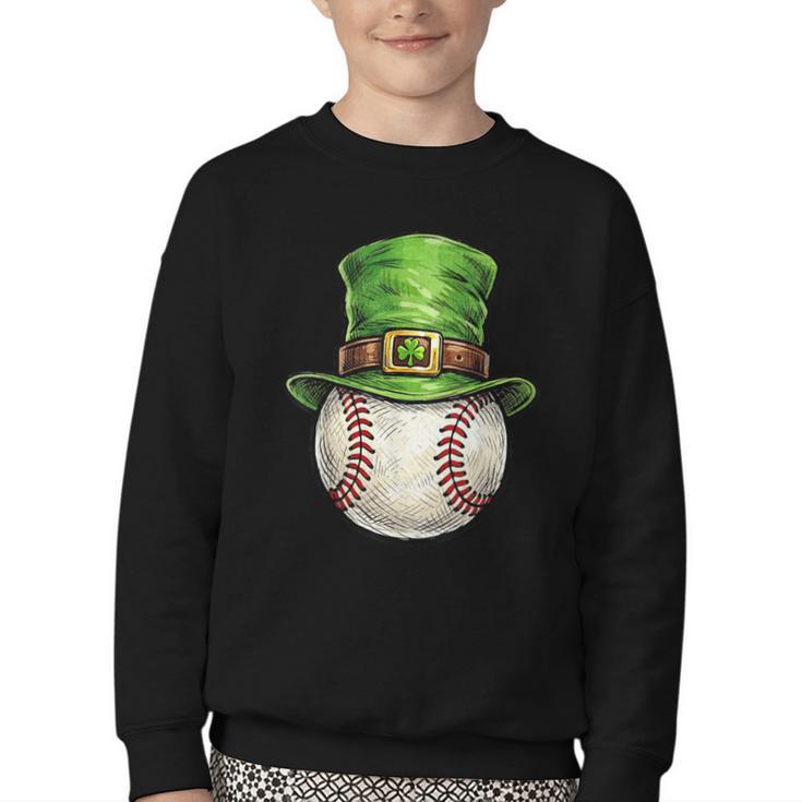 St Patricks Day Baseball Player Leprechaun Hat Men Boys Kids Youth Crewneck Sweatshirt