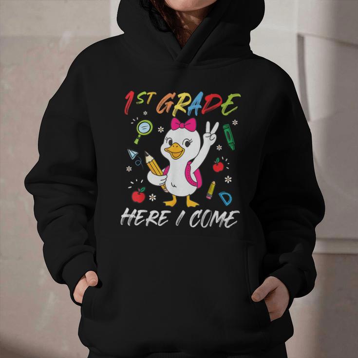Girls Goose 1st Grade Here I Come Back To School Kids Graphic Youth Hoodie Girls Goose 1st Grade Here I Come Back To School Kids Graphic Youth Hoodie