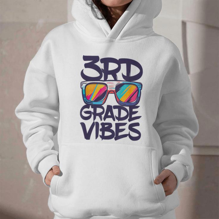 3rd Grade Vibes Shirt Back To School Third Grade Boy Girl Graphic Youth Hoodie