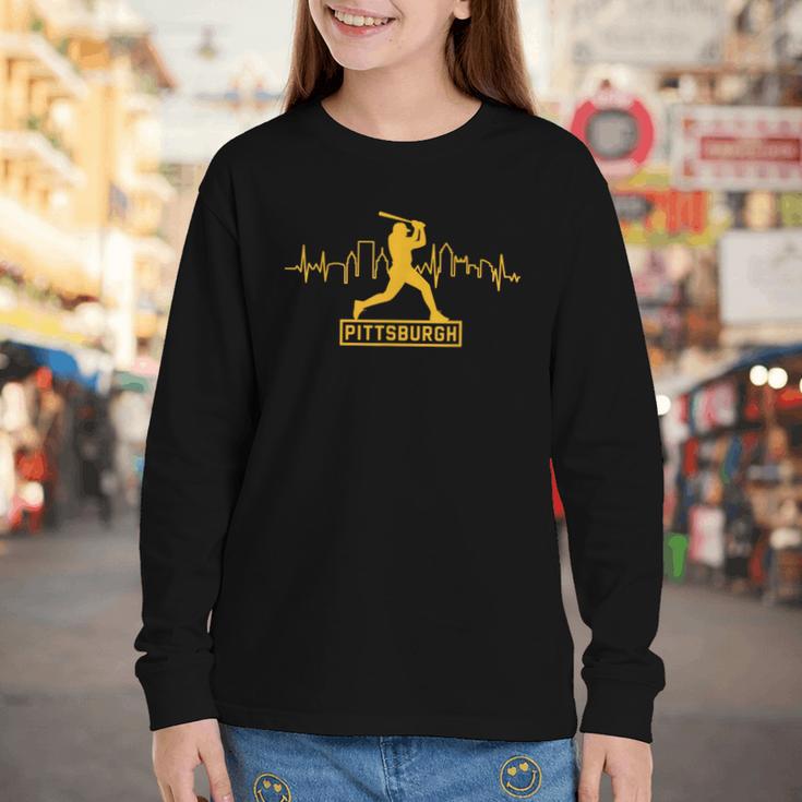 Pittsburgh Lovers Skyline Retro Baseball Heartbeat Men Women Youth Long Sleeve Tee Pittsburgh Lovers Skyline Retro Baseball Heartbeat Men Women Youth Long Sleeve Tee