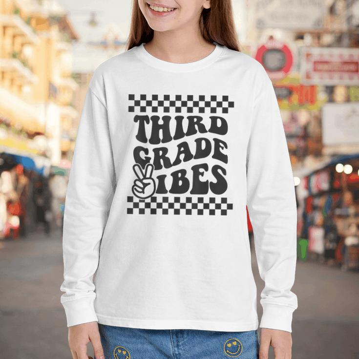 1st Day Of 3rd Grade Vibes Retro Girls Back To School Boys Youth Long Sleeve Tee