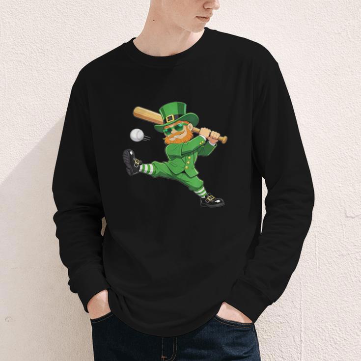 Retro Leprechaun Baseball St Patricks Day Sport Men Boy Kids Youth Long Sleeve Tee