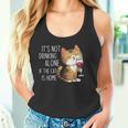 It's Not Drinking Alone If The Cat Is Home 面白い猫とワイン タンクトップ