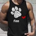 Finn Dog Paw Best Puppy Dog Finn Dog Lover タンクトップ 彼への贈り物