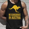 No Kangaroos In Austria タンクトップ 彼への贈り物