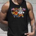 アメリカ・タイ国旗 誇り高いタイ系アメリカ人のルーツ タイ系アメリカ人の遺産 長袖tシャツ タンクトップ 彼への贈り物
