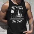 インスピレーションを与えるセーリングの引用句 航海風と帆のデザイン。 タンクトップ 彼への贈り物