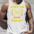 Stay On Target-ディスクゴルフtシャツ タンクトップ 彼への贈り物