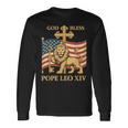 Vatican Pope Leo Xiv God Bless Pope Leo Xiv 長袖Tシャツ ギフトのアイデア