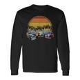 ビーチのレトロな車 ヴィンテージ グランジサンセット 長袖Tシャツ ギフトのアイデア