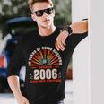 20歳の誕生日 20歳のギタリスト ギター愛好家 2006年生まれ 長袖Tシャツ 彼への贈り物