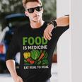 Food Is Medicineの栄養士、自然療法医栄養士へのギフト 長袖tシャツ 長袖Tシャツ 彼への贈り物