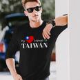 I Love Taiwan 国旗 台湾 台湾 プライド Roc 台北 ハート 長袖Tシャツ 彼への贈り物