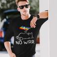 No War Peace Movement World Peace Peace Flag Cat 長袖Tシャツ 彼への贈り物