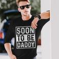 Soon To Be Daddy すぐにお父さんの発表-すぐにパパになります 長袖Tシャツ 彼への贈り物