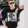 ウィンストン・チャーチルの引用我々は決して降伏しない 長袖Tシャツ 彼への贈り物