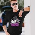 カワイイ猫の山 アセクシャルプライド 長袖Tシャツ 彼への贈り物
