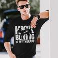 キックボクシングは私の治療法、キックボクシングの試合モチーフのキックボクサー 長袖Tシャツ 彼への贈り物