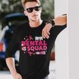 デンタルスクワッド 歯ピンクリボン 乳がん啓発 長袖Tシャツ 彼への贈り物