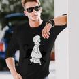 ピエロと猫、オーブリー・ビアズリー作のセント・ポールズ1893年 長袖Tシャツ 彼への贈り物
