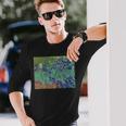 ヴィンセント・ファン・ゴッホによるアイリス1889 長袖tシャツ 長袖Tシャツ 彼への贈り物