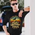 ヴィンテージカー 1966 年5月 60 歳の誕生日 1966 年のクラシックカー 長袖Tシャツ 彼への贈り物