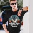 秋田犬と時間を過ごしたい 面白い秋田犬。 長袖Tシャツ 彼への贈り物